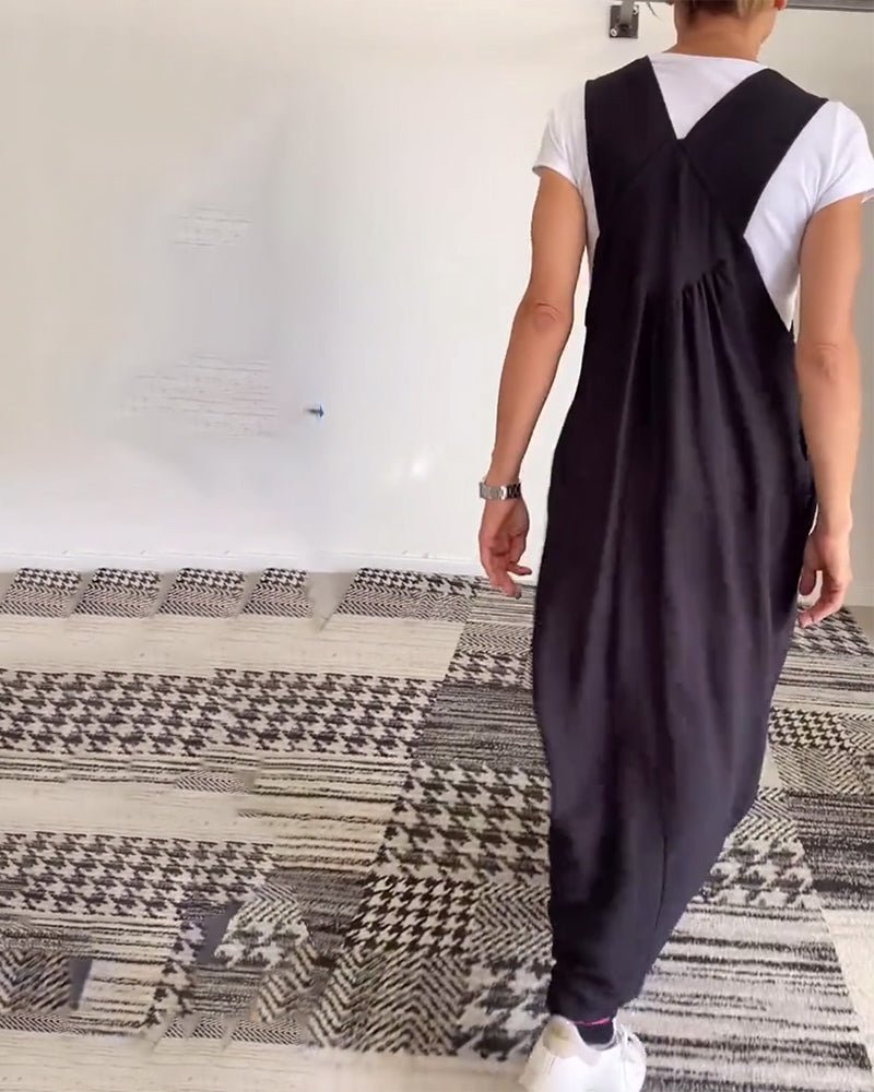 Alice | Casual Dress with Adjustable Straps in Solid Color - WeWoman