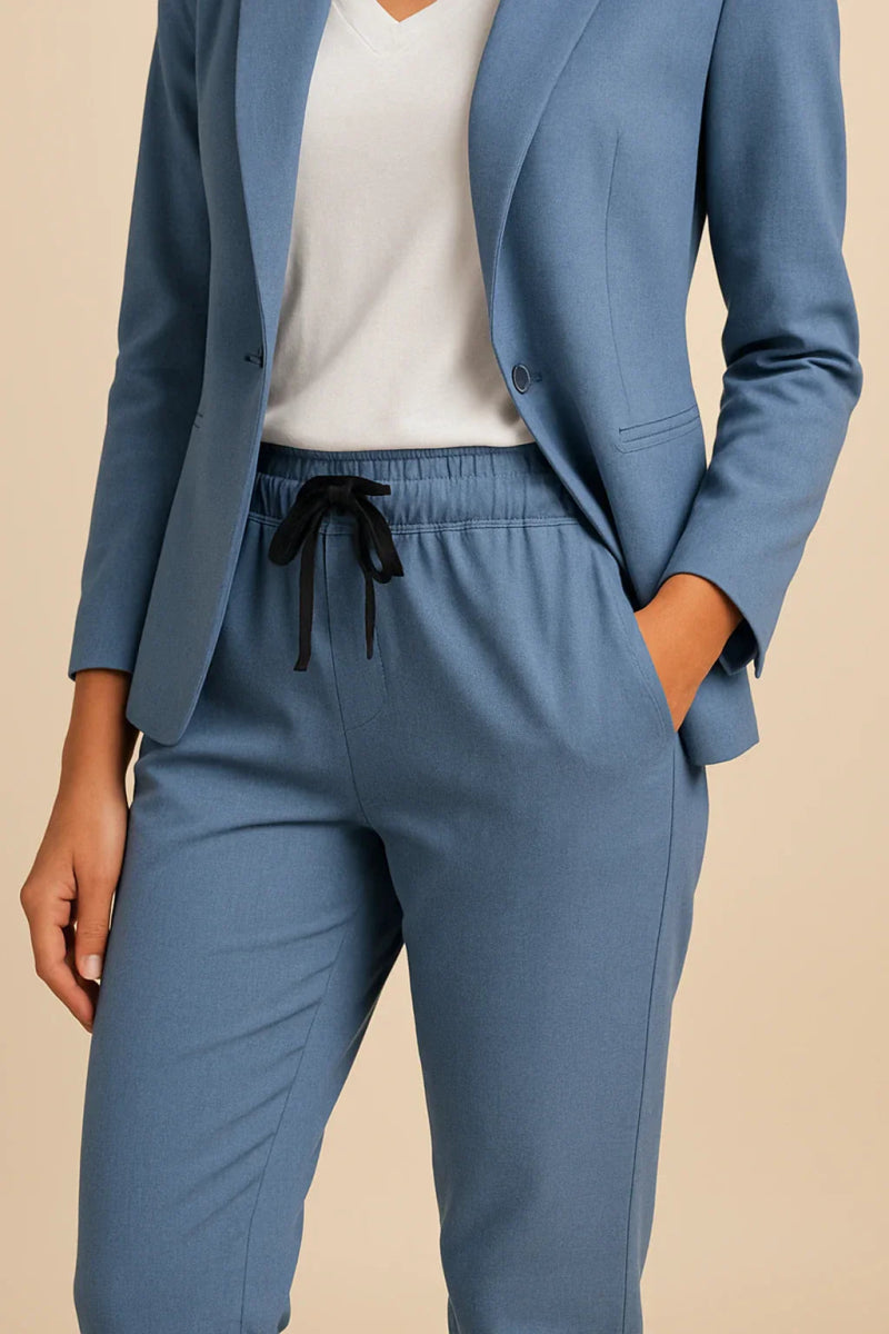 Ciara™ | Elegant Women's Suit - WeWoman