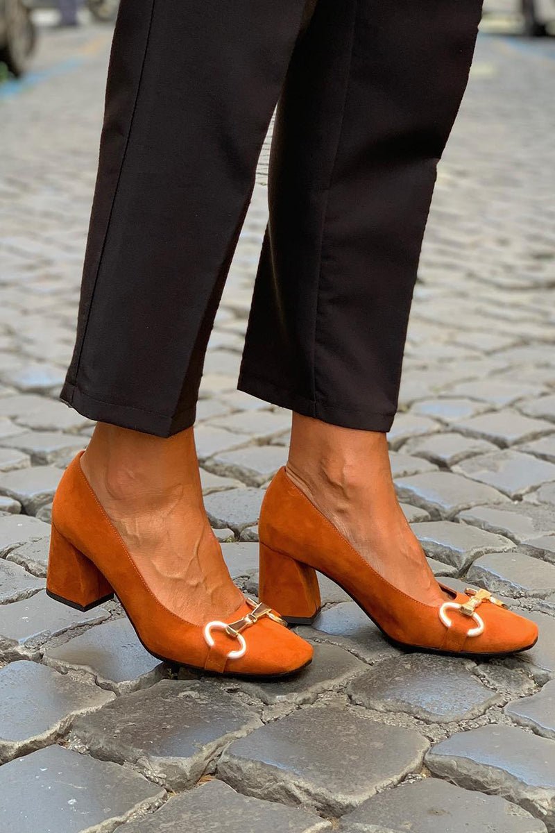 Alvessa | Vibrant Square - Toe Sandals with Stylish Block Heel Strap - WeWoman